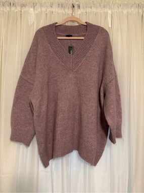 Express Dusty Mauve V-Neck Oversized Sweater